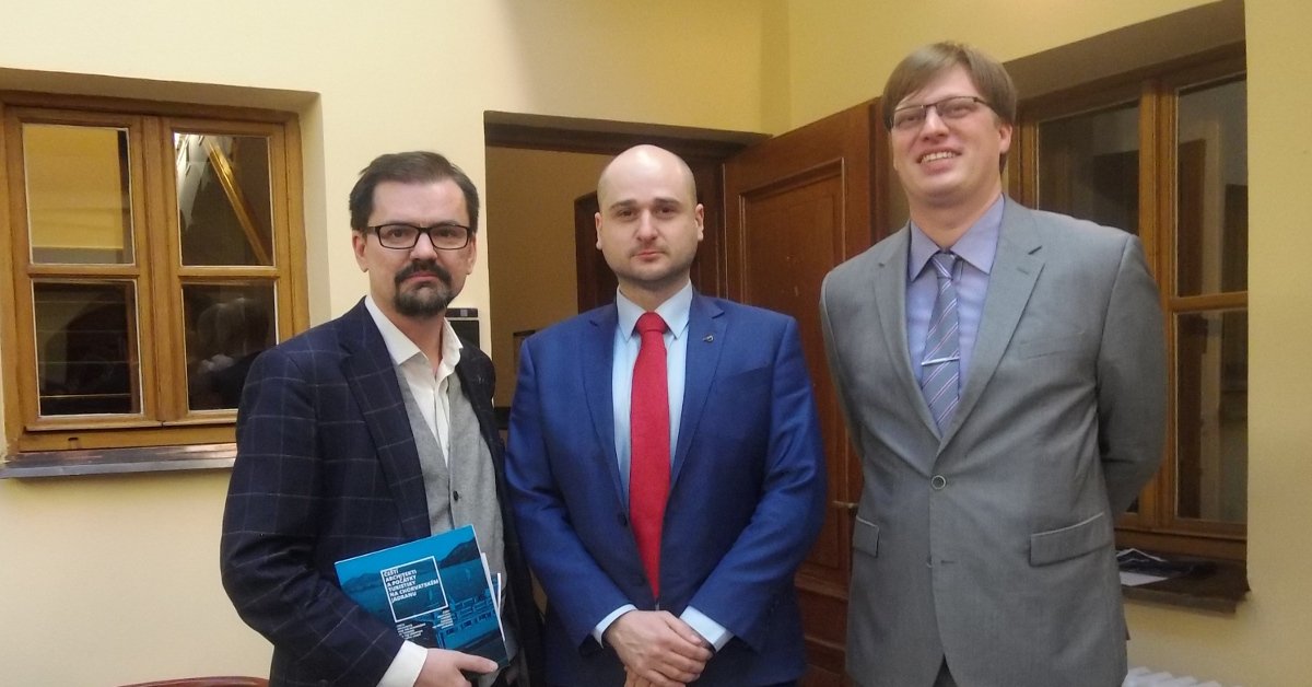 Pirátští poslanci Lukáš Černohorský a Ondřej Polanský zahájili výstavu mapující stopu českých architektů na Jadranu