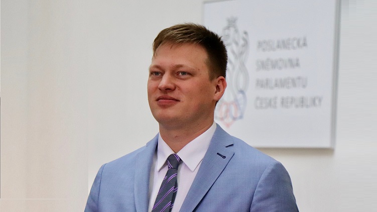 Pirát Černohorský pomohl starostům obcí v Beskydech: OKD začne připravovat likvidaci Dolu Frenštát