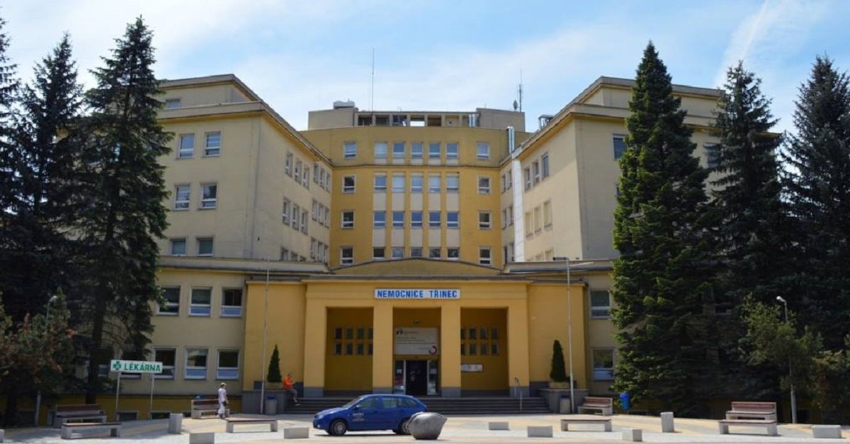 Kraj by měl v třinecké nemocnici nařídit audit hospodaření i personálu a do výběrové komise přizvat odboráře