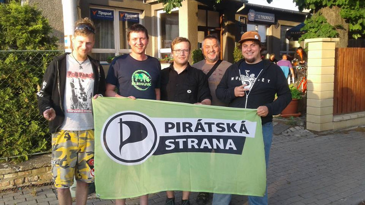 V Brodku u Přerova proběhly pirátské primární volby