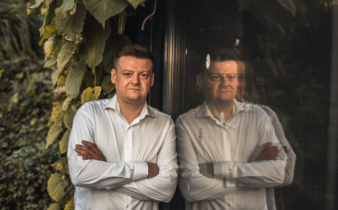Lídrem Pirátů na jižní Moravě pro volby do PSP se stal Radek Holomčík