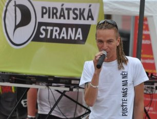 Ivan Bartoš přijede podpořit Piráty do šesti jihočeských měst