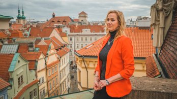 Praha spouští revoluci v třídění oblečení prostřednictvím nového portálu a zároveň si nechala zpracovat exkluzivní data o návycích Pražanů