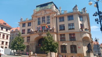Piráti: Chceme stabilní koalici v Praze. SPOLU s Prahou Sobě jednali, proč ji nyní odmítají?