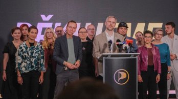 Poslanecký klub Pirátů posílil na 18 členů a členek. Včetně výrazných pražských tváří