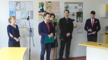 Den učitelů představitelé hlavního města Prahy oslavili symbolicky v ZŠ Mendelova